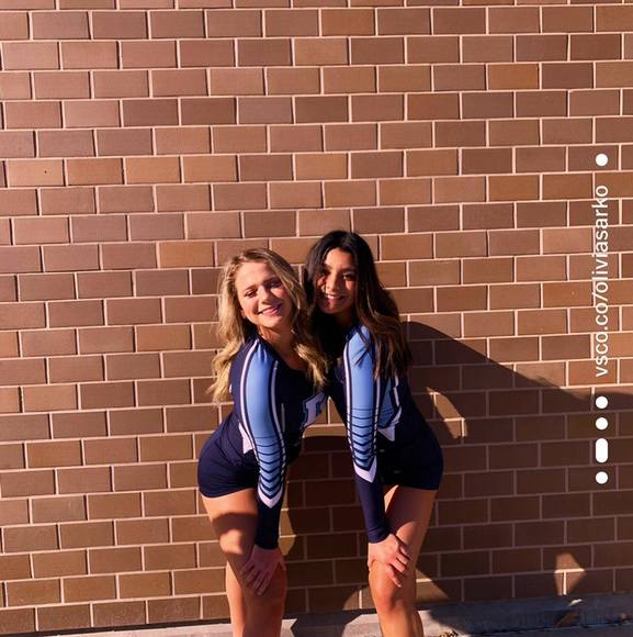 livcheer02